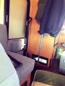 4EF5D440-1114-4F3B-AB43-058FD79CC094